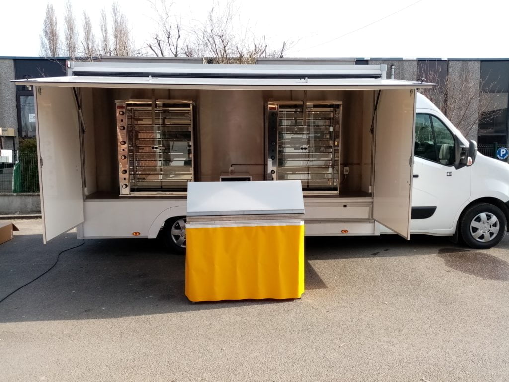Nissan NV400 rôtisserie