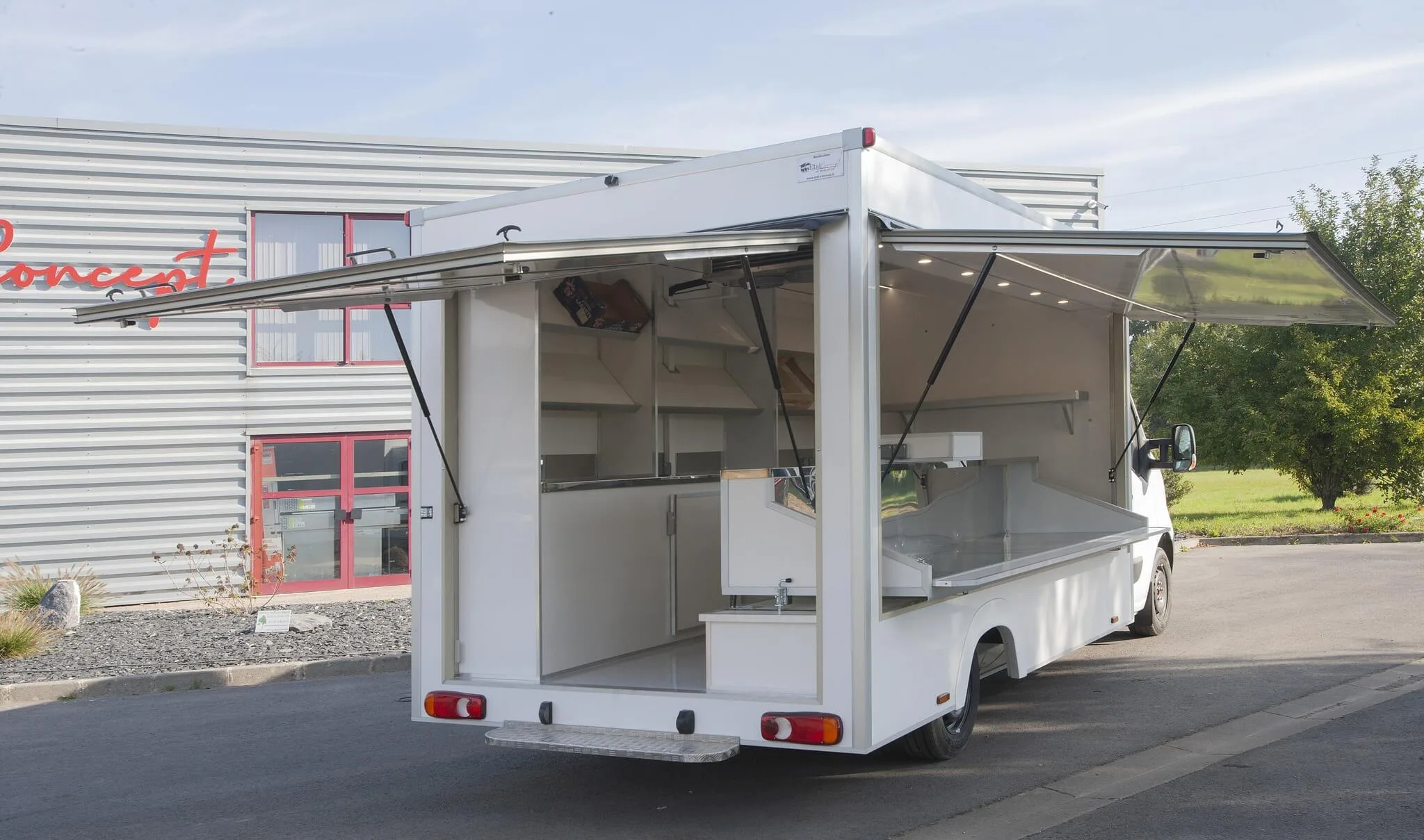 Camion primeur - Etal Concept - Déployé