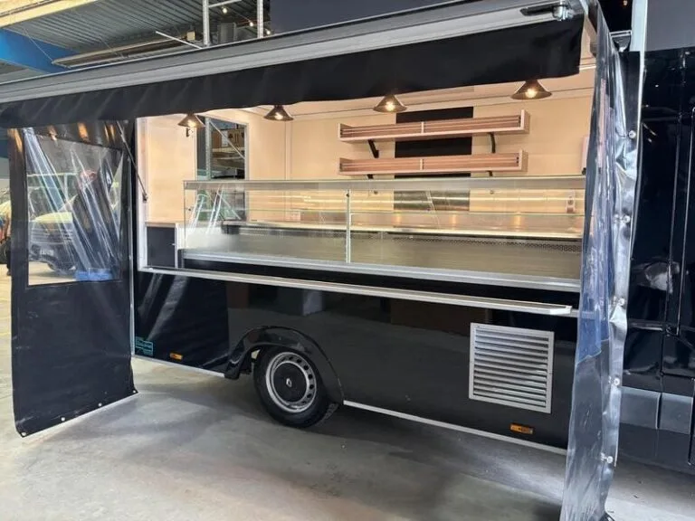 Camion Traiteur réalisé par Etal Concept