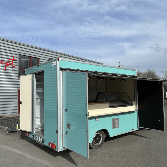 Camion glace déployé vue extérieure - Etal Concept